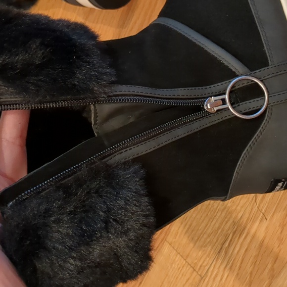 Koolaburra by UGG Tynlee Black Zip up Boot W9 - Picture 11 of 12